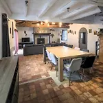 Beautiful Home In La Gueriniere * La Guérinière